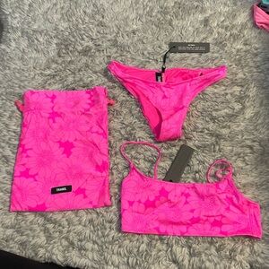 NWT Triangl Swim Mica Pitaya Floral Bikini - Set Sz M Top, Sz S Bottom